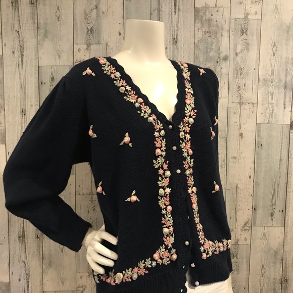 COPY - Vintage Navy cardigan with embroidered flowers. - Picture 4 of 10
